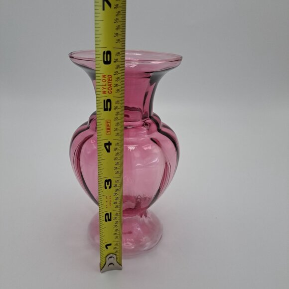 Pilgrim Cranberry Optic Glass Vase - Picture 6 of 8